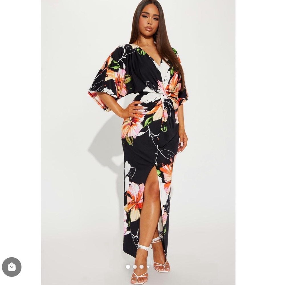Knot twist short sleeve, V neck floral maxi dress, 🌺